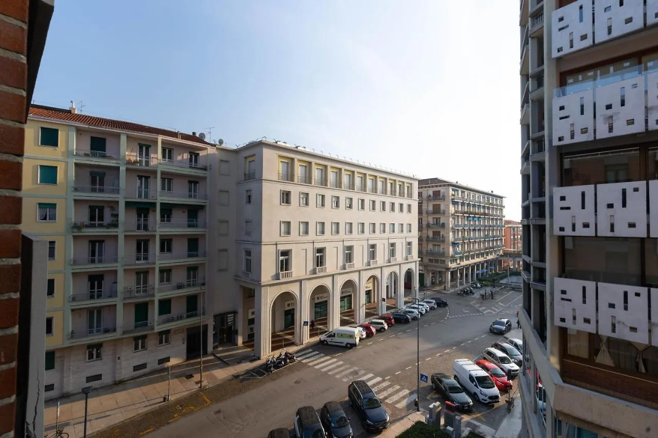 Apartamento Grattacielo Suite Verona Italia